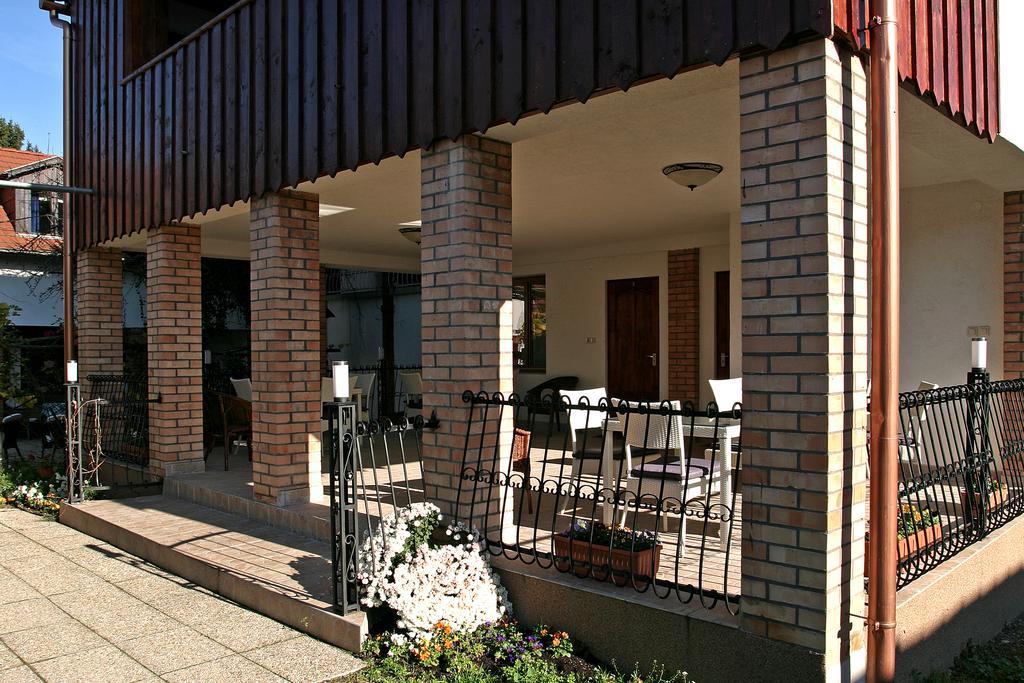 Polgar Panzio Bed and Breakfast Villány Εξωτερικό φωτογραφία